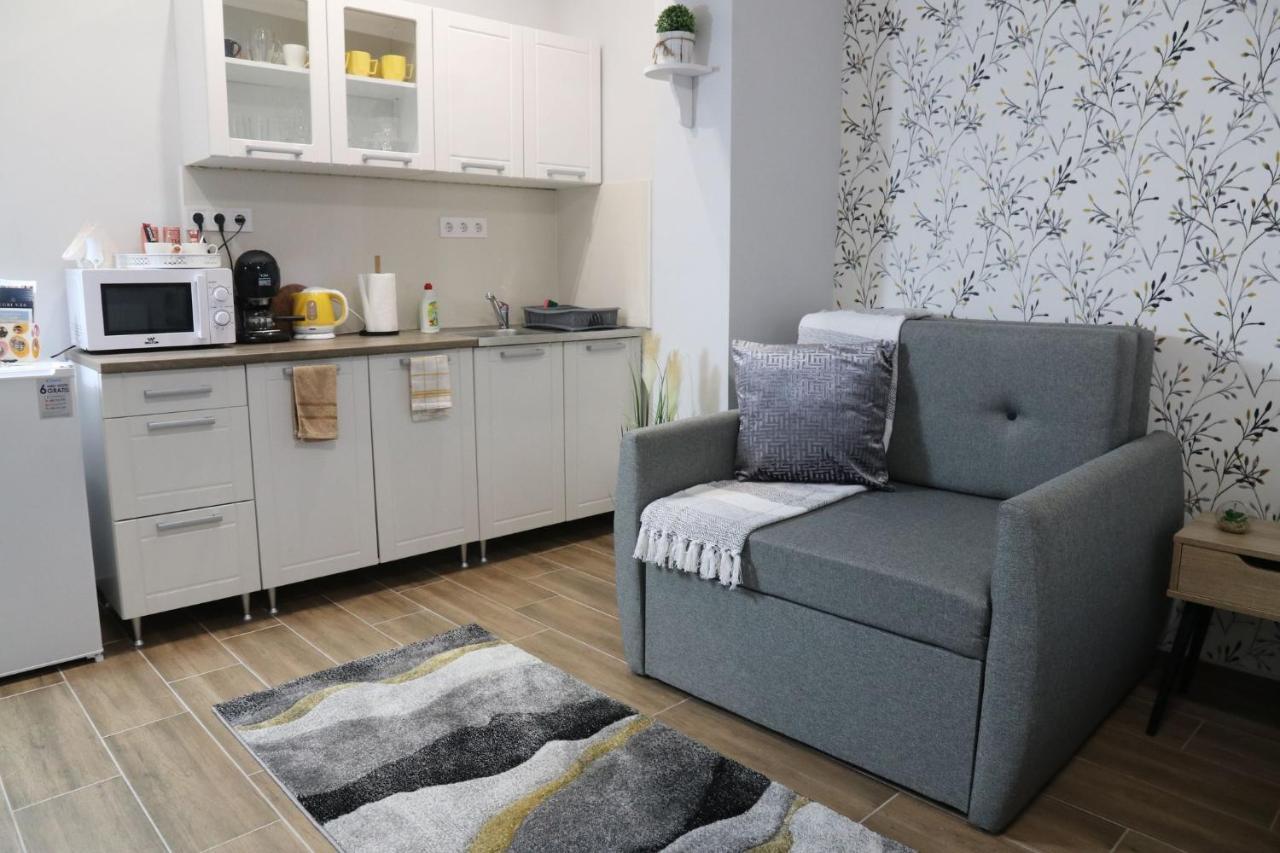 Varfal Apartman Eger Buitenkant foto