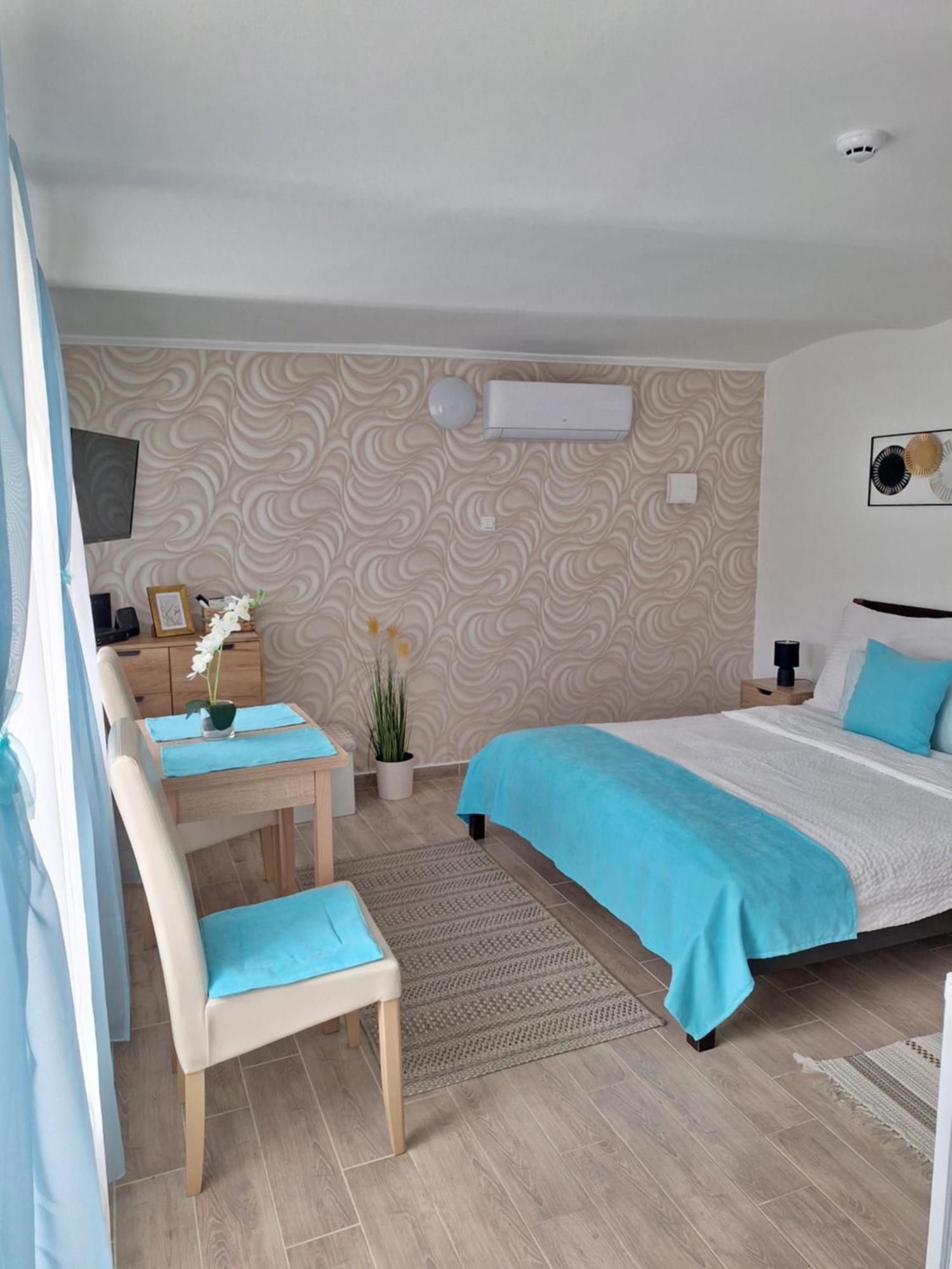 Varfal Apartman Eger Kamer foto